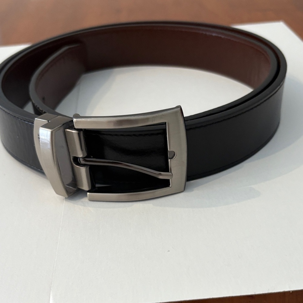 Dockers Black and Brown Leather Belt